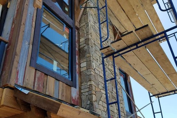 Steamboat-Springs-Colorado-Canadian-Timberframes-Construction-Stone-Work