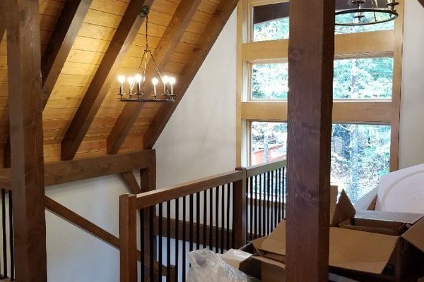 Meredith-Bay-New-Hampshire-Construction-Canadian-Timberframes-Interior- Loft