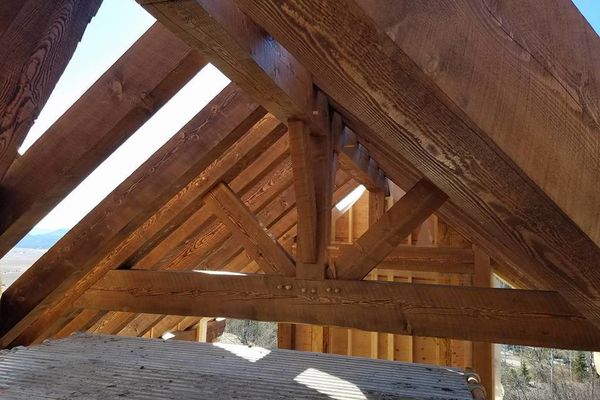 Steamboat-Springs-Colorado-Canadian-Timberframes-Construction-Truss