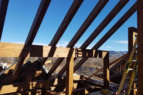 Steamboat-Springs-Colorado-Canadian-Timberframes-Construction-Rafters