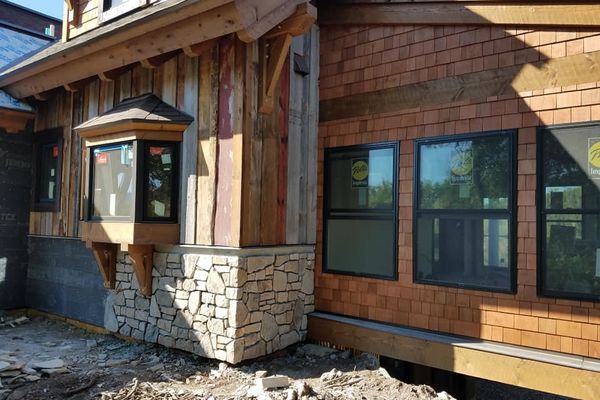 Steamboat-Springs-Colorado-Canadian-Timberframes-Construction-Siding