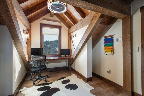 Steamboat-Springs-Colorado-Canadian-Timberframes-Home-Office