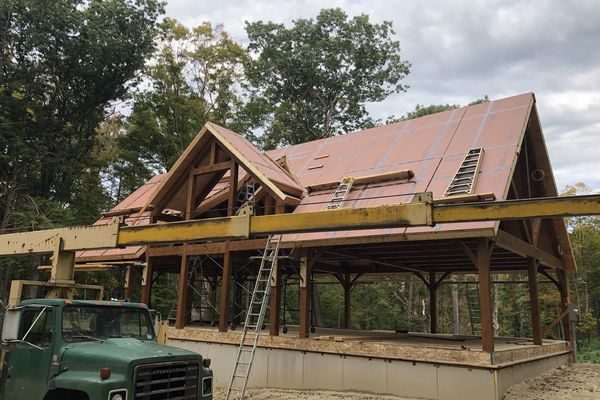Falls-Village-Barn-Home-Connecticut-Canadian-Timberframes-Construction-Exterior