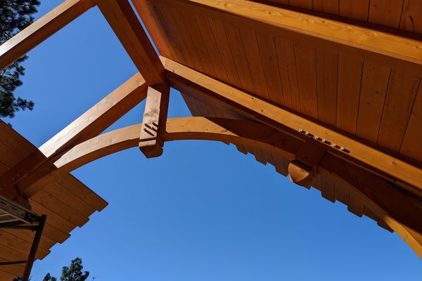Oregon-Hobbit-House-Canadian-Timberframes-Construction-Timber-Raising